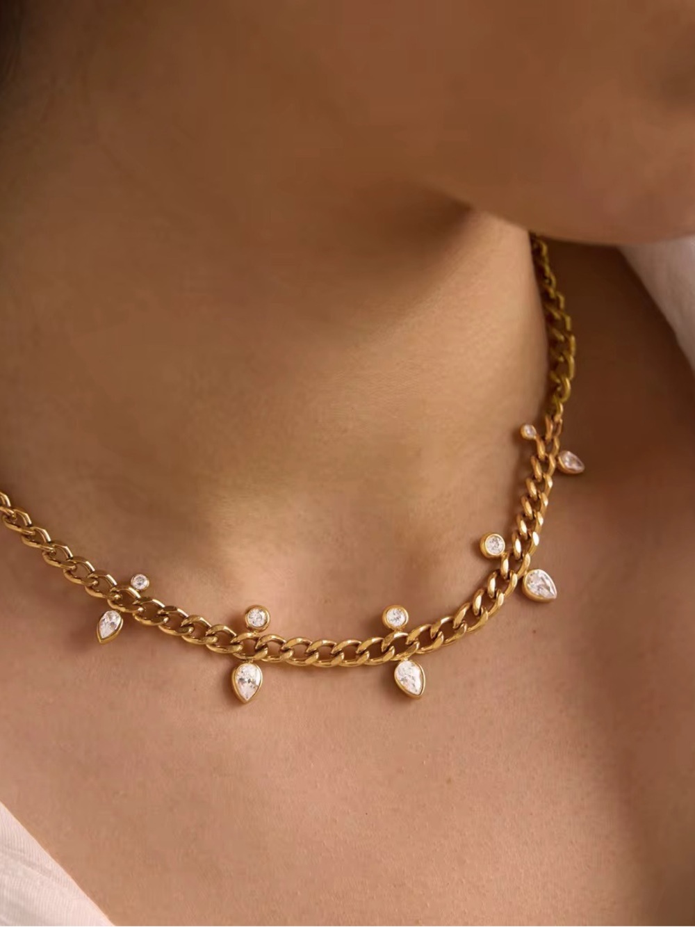 18K Gold Plated Cubic Zirconia Teardrop Charm Necklace - Picture 3 of 10